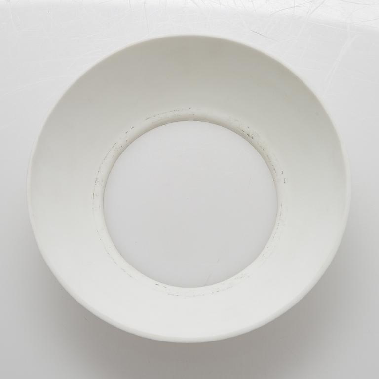 Poul Henningsen, bordslampa, "PH-4/3", för Louis Poulsen, Danmark.