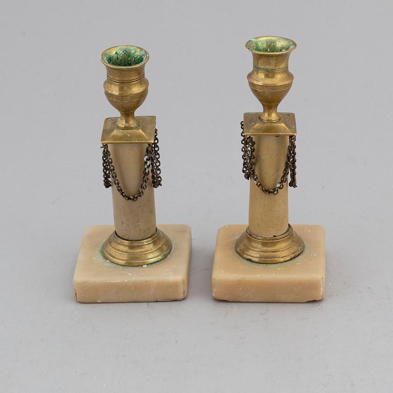 LJUSSTAKAR, ett par, sengustavianska, 1800-talets början.