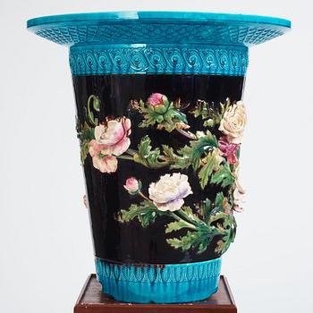 A massive majolica jardinere, late 19th century, possibly by the Sergei Poskochin manufactory,  Morje, St Petersburg.