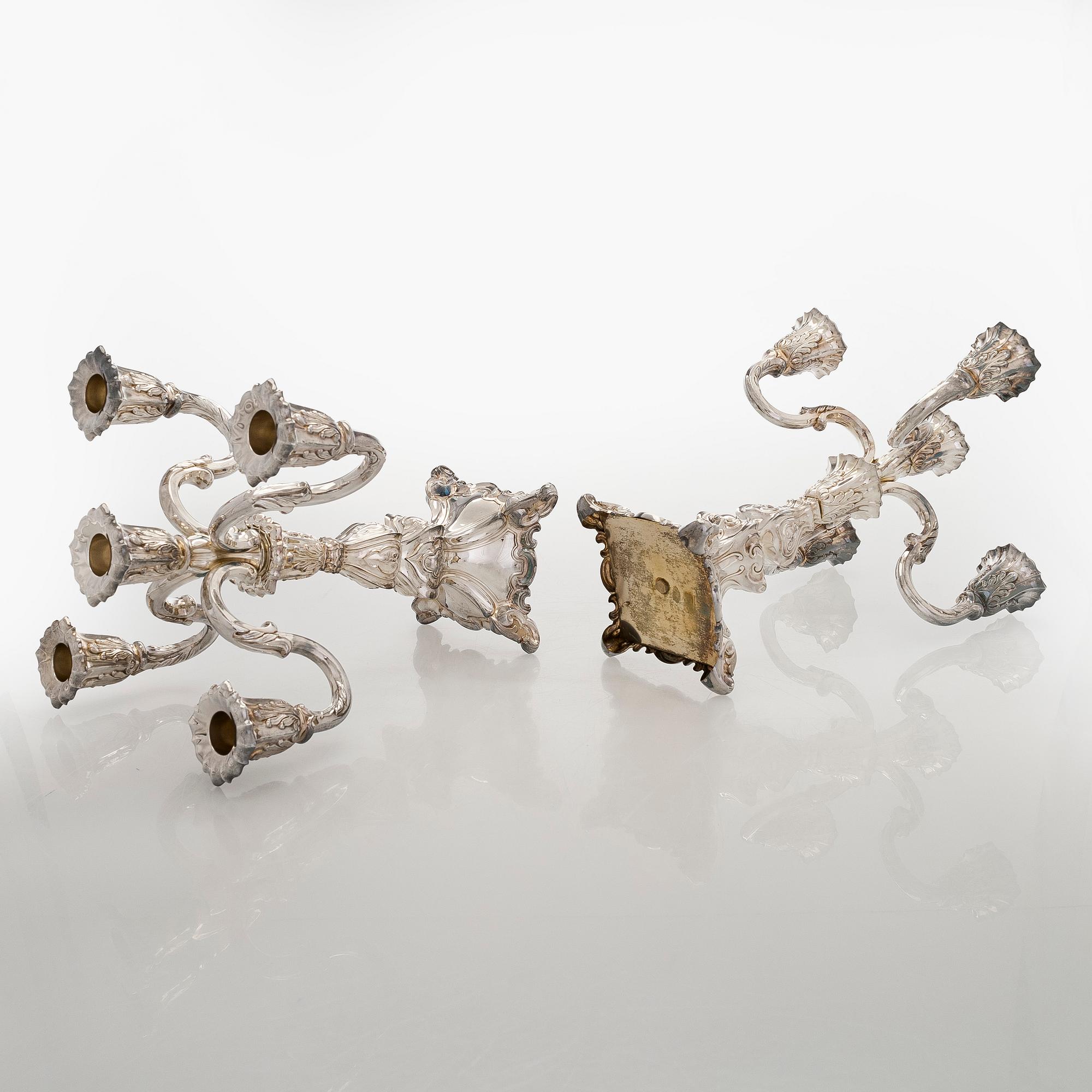 A pair of silver candelabra, Auran Kultaseppä, Turku 1982-83.