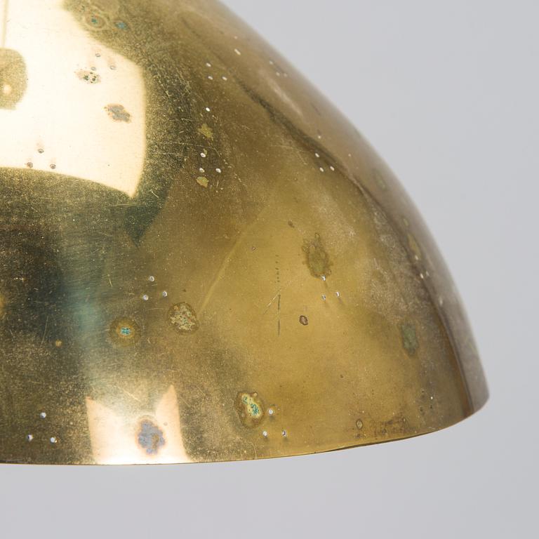 Taklampa, Itsu, 1900-talets mitt.