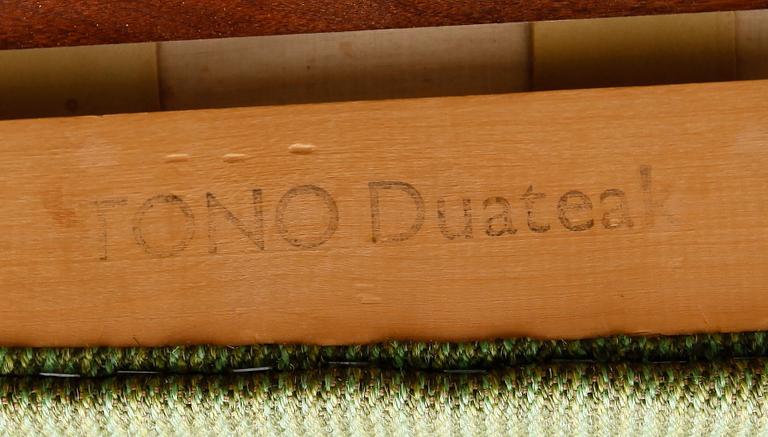 FÅTÖLJER, 1 par, Norge, 1900-talets andra hälft.