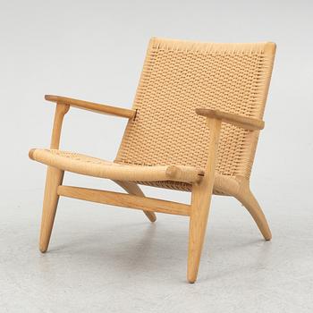 Hans J. Wegner, fåtölj, "CH25", Carl Hansen & Son, Danmark.