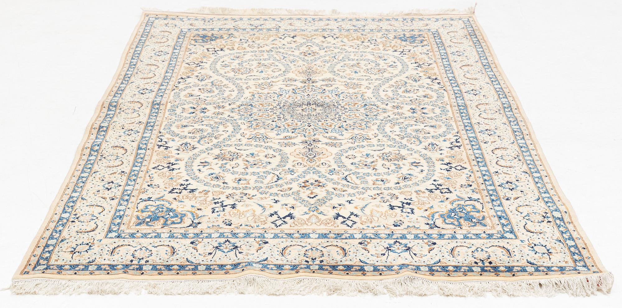 Rug, Nain, Approx. 268 x 170 cm.