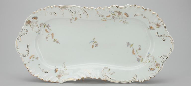 SERVIS, ca 132 delar, porslin, Rosenthal "Louis XIV", 1900-talets början.