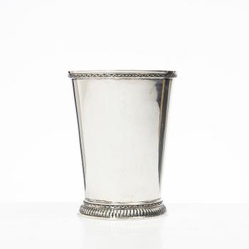 Eric Råström, bägare, silver, firma CG Råström, Stockholm 1946.