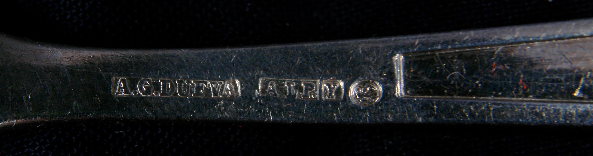 FISKBESTICK, 24 delar. Nysilver. Jugend, 1900-talets början, AG Dufva.