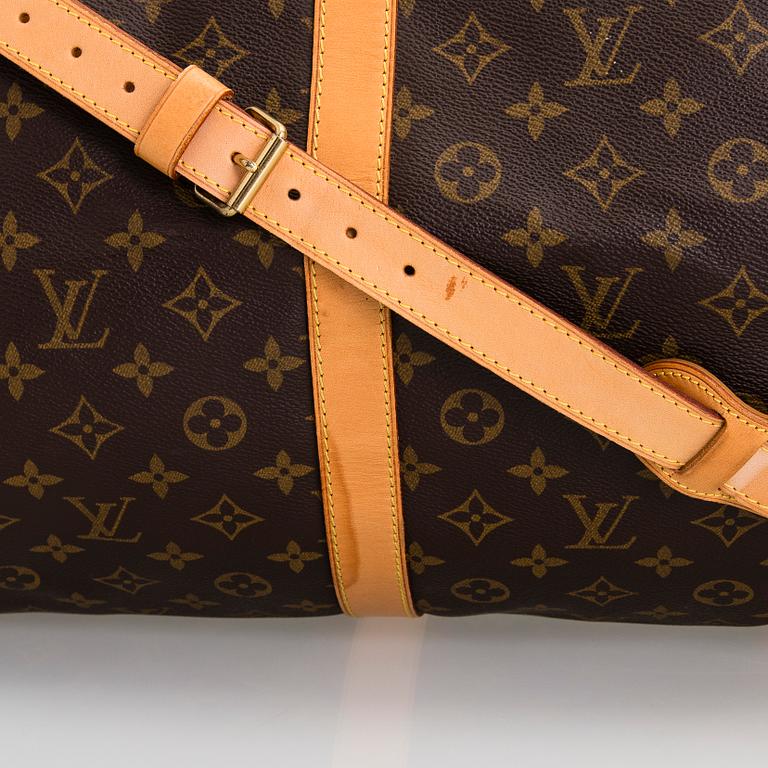 Louis Vuitton, a Monogram 'Keepall 60 Bandoulière' Weekendbag.