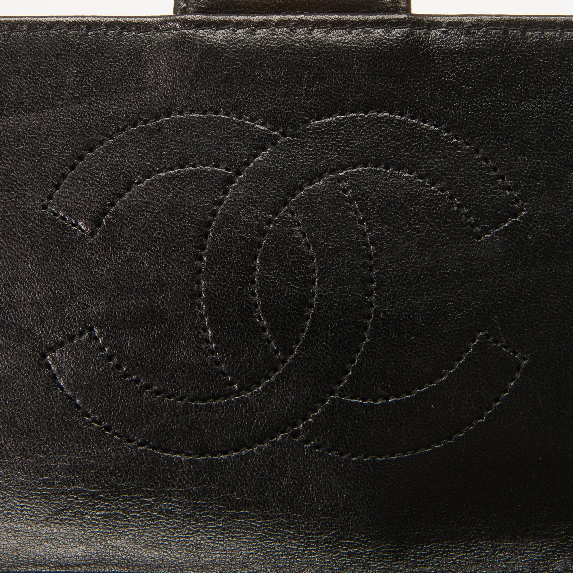 CHANEL, Single Flap Clutch / shoulder Bag.