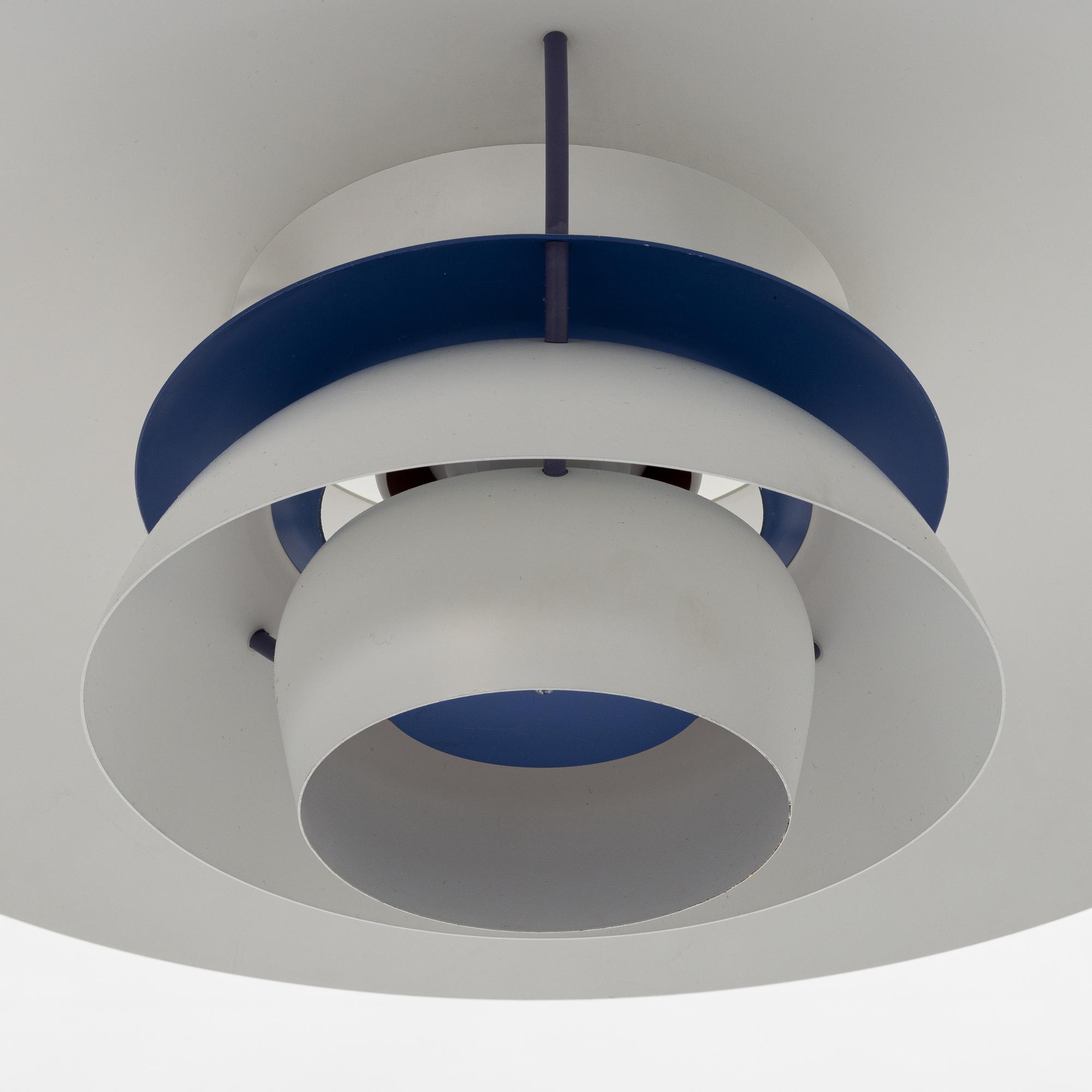 Poul Henningsen, taklampa, "PH 5", Louis Poulsen, Danmark.