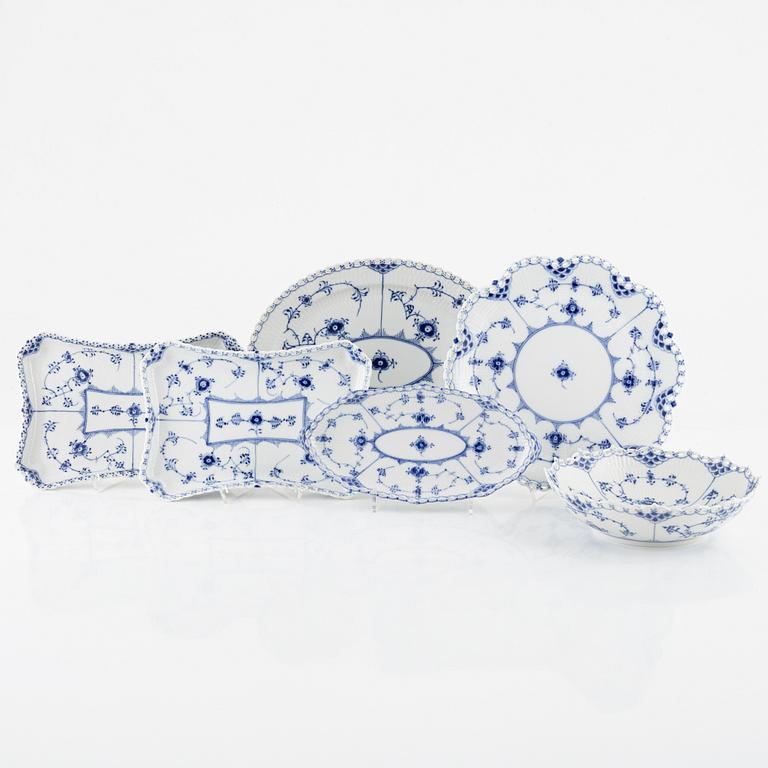 Fat, 6 st, porslin, "Musselmalet", helblonde, Royal Copenhagen, Danmark.