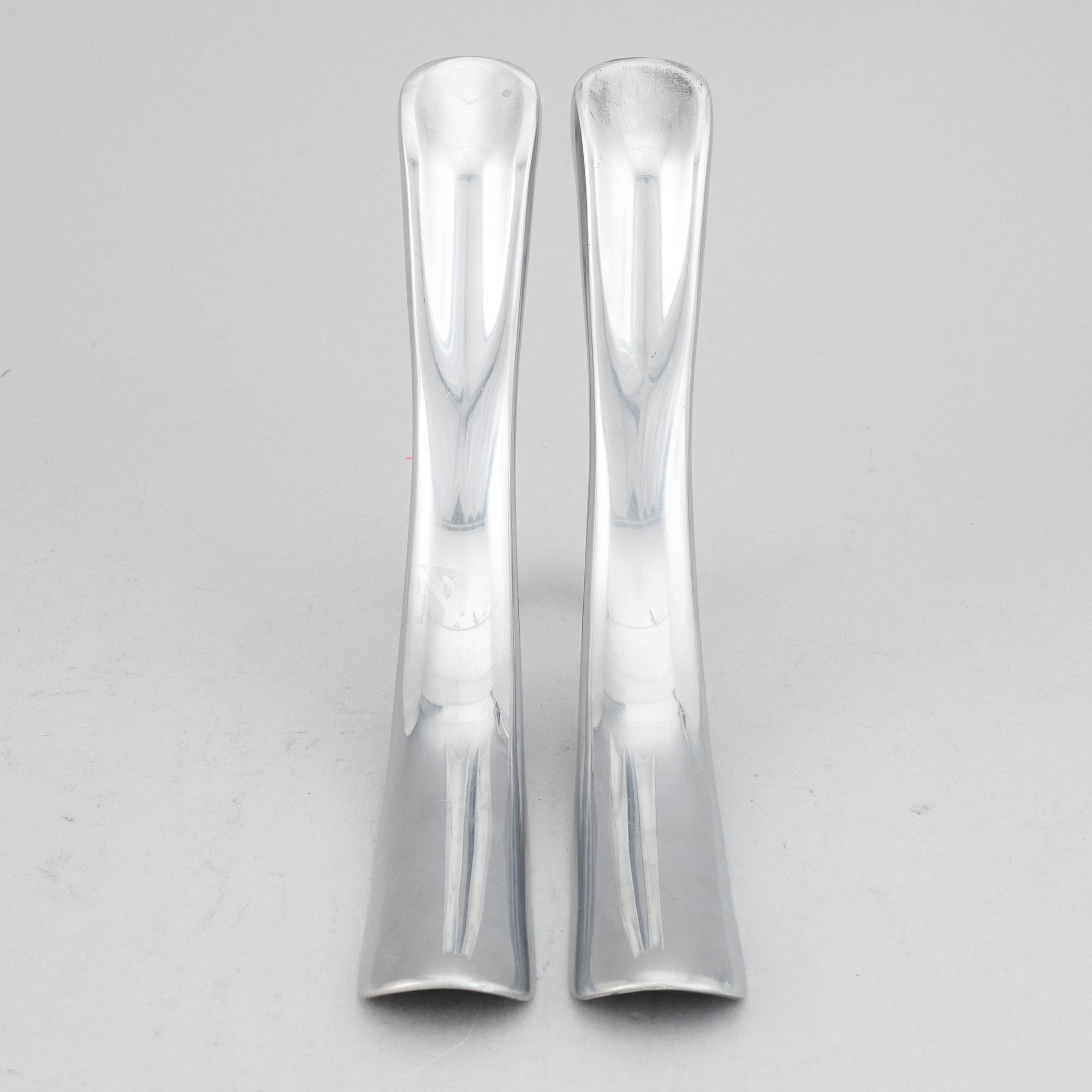 Manolo Blahnik, ett par, skohorn, metall, 2000-tal.