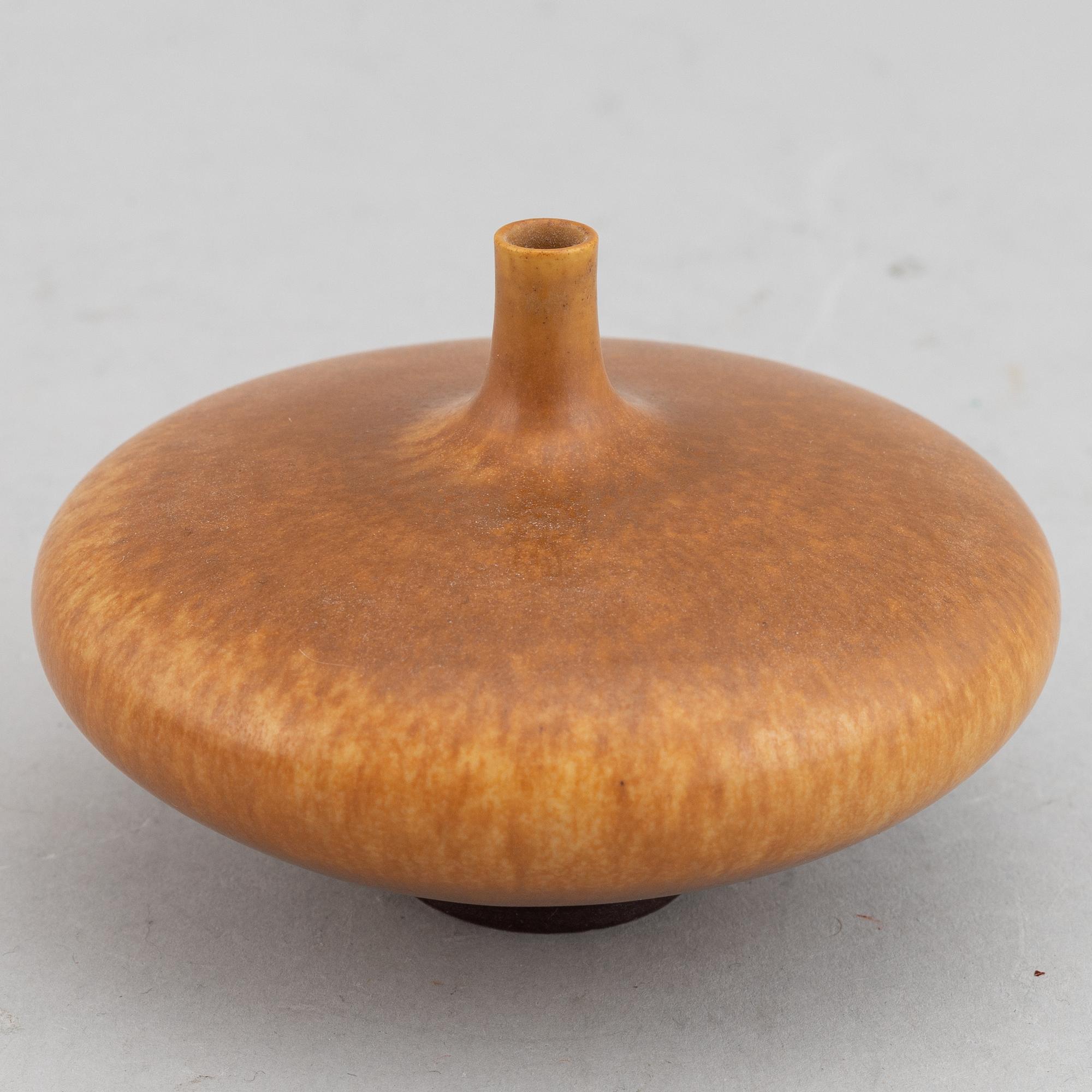 Four miniature vases and bowl by Berndt Friberg, Gustavsberg, 1958-1972.
