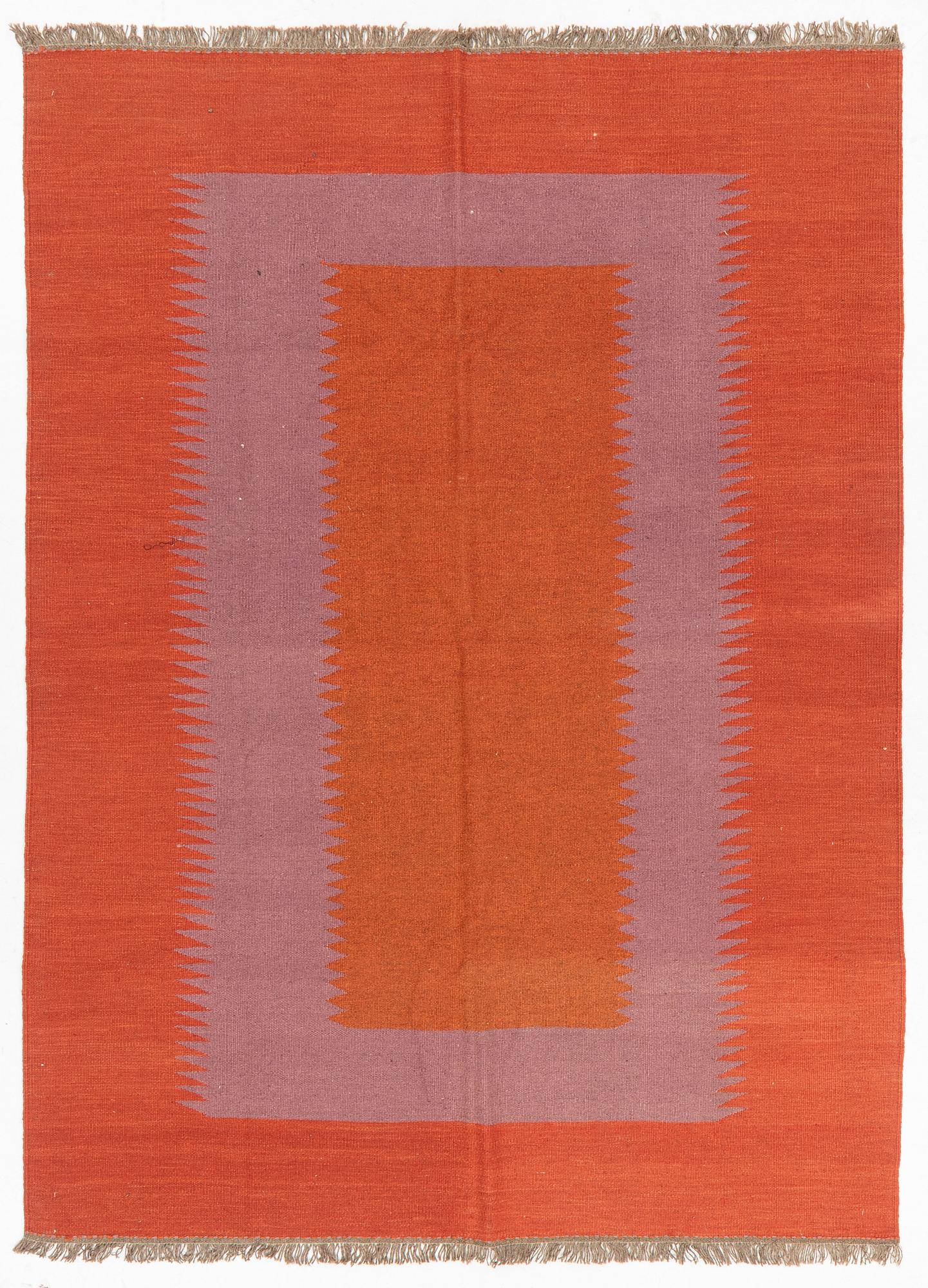 A persian kilim rug, approximately 243 x 179 cm.