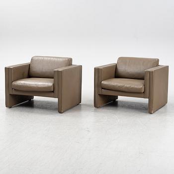 Jürgen Lange,  a pair of 'Studio' leather lounge chairs from Walter Knoll, Germany.