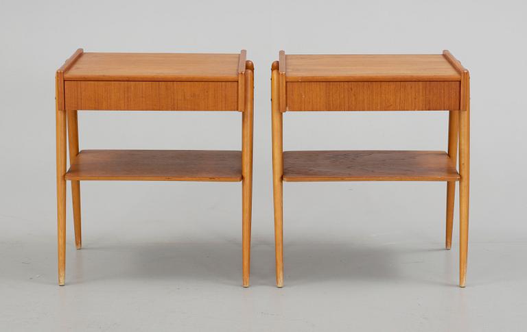 SÄNGBORD, ett par, etikettmärkt AB Carlström & Co, Möbelfabrik, 1960-tal.