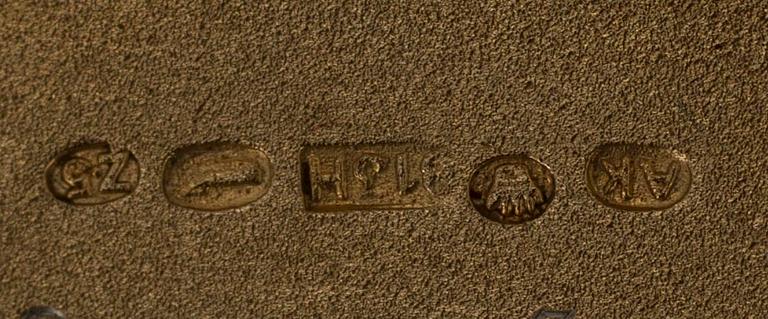 CIGARETTETUI, silver, Helsingfors 1929. Vikt 160 g.