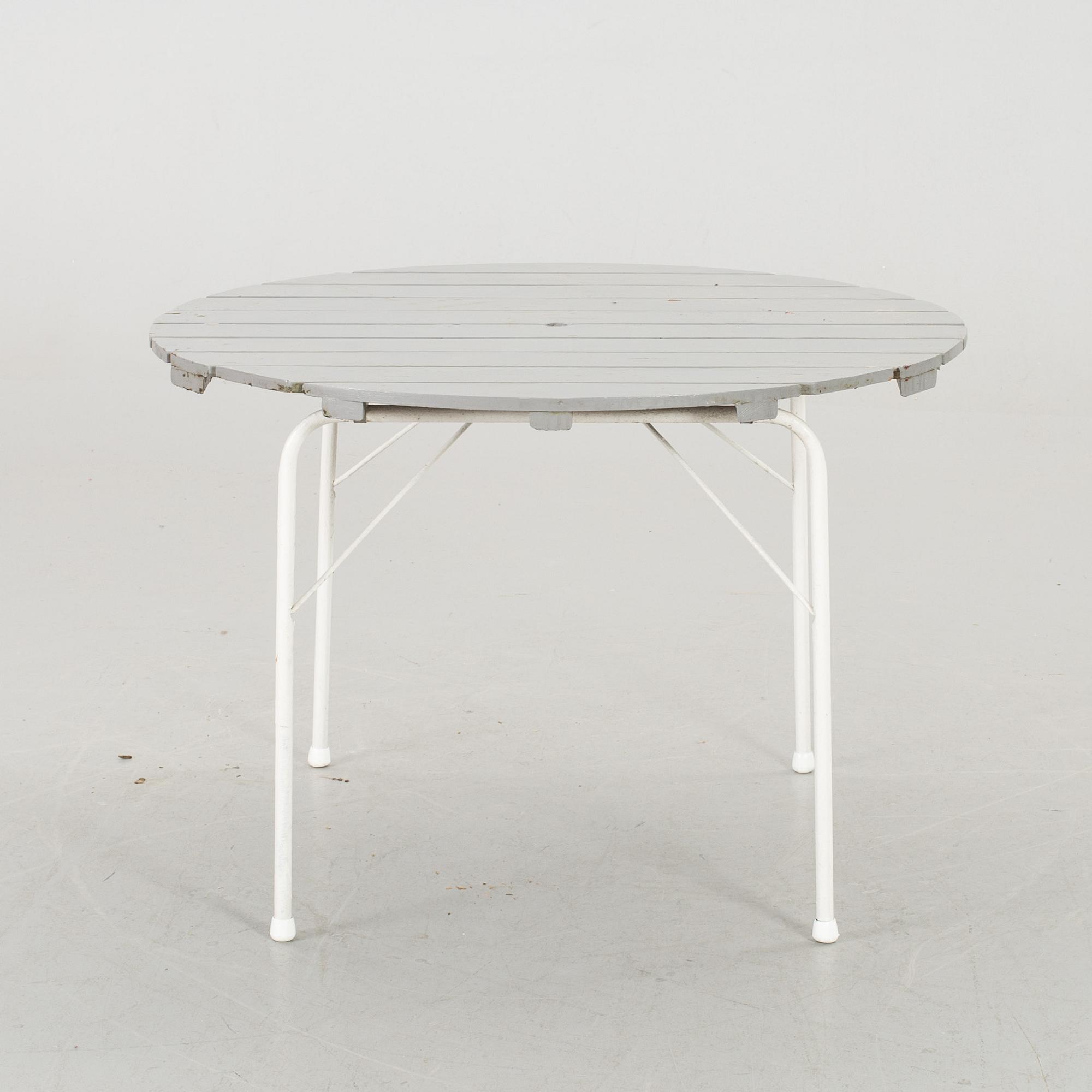 TRÄDGÅRDSMÖBLEMANG, 5 delar, 1900-talets andra hälft.