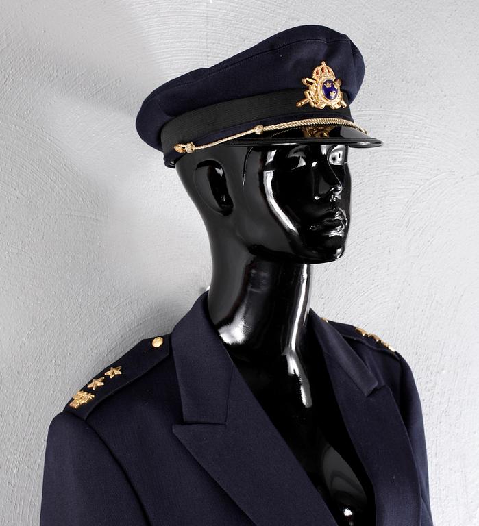 ARMÉUNIFORM samt MÖSSA, mässdräkt modell 86, löjtnant, 1980-tal.