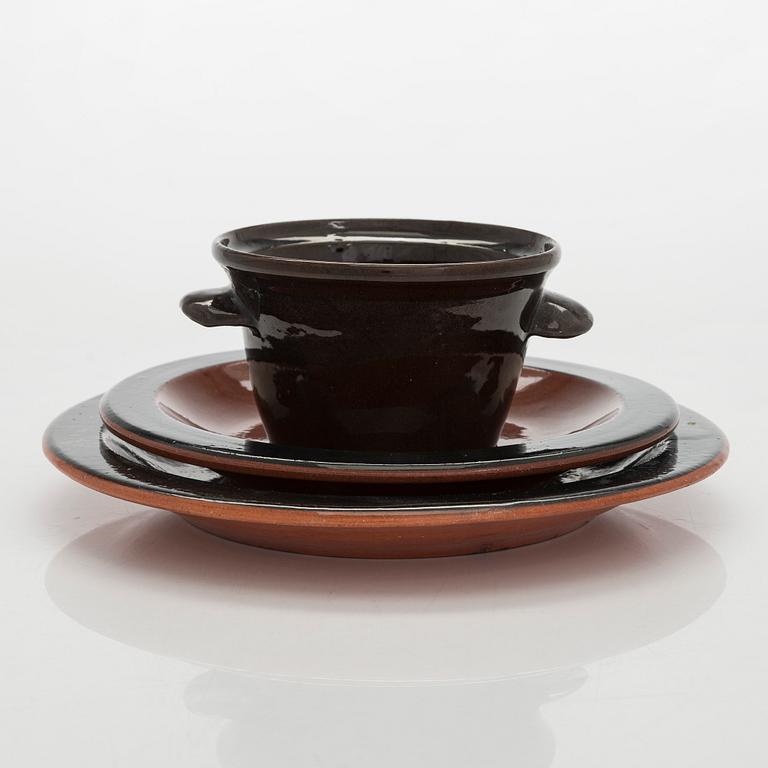 Marita Lybeck, plates, 2 pcs "Koto" and a bowl, red clay, signed ML KERA.