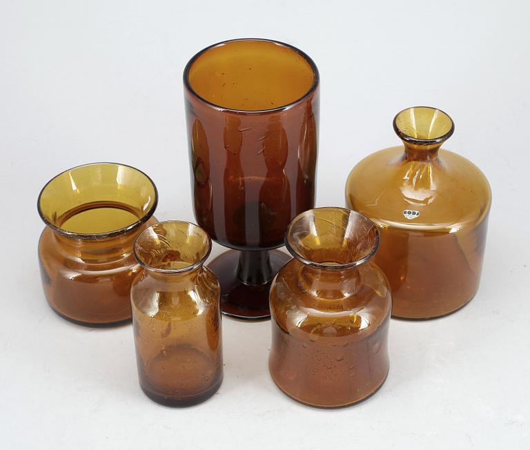 VASER, 5 st, glas, Erik Höglund, Boda glasbruk, 1900-talets andra hälft.