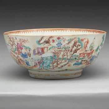 BÅLSKÅL, kompaniporslin. Qingdynastin, Qianlong (1736-95).