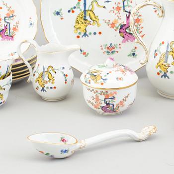 A 16 piece coffee service by Meissen, late 20th century.