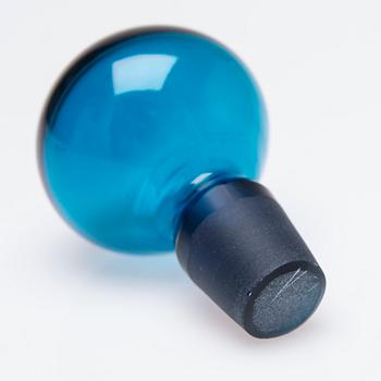 KARAFF, "Flindari" Nanny Still, Riihimäen Lasi 1964-1968 och FLASKA, glas, Riihimäen Lasi, 1900-talets mitt.