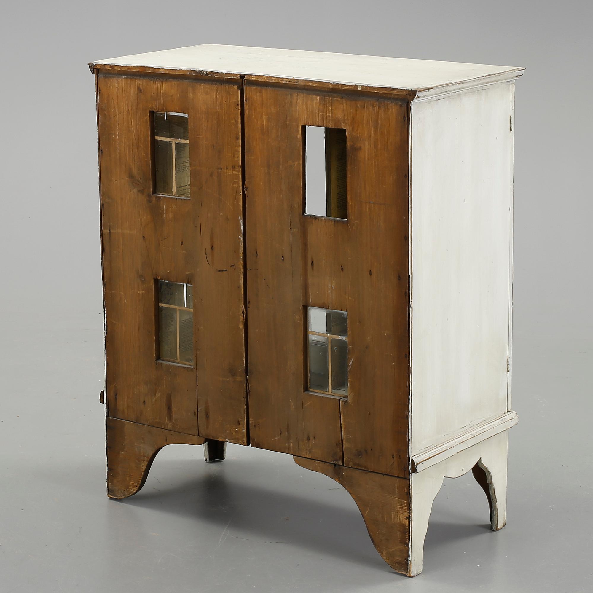 SKÅP / DOCKSKÅP, 1800/1900-tal.