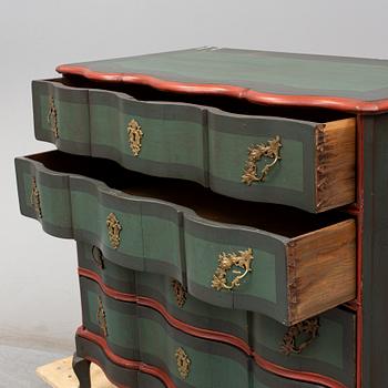 A baroque 18th century chest of drawers.