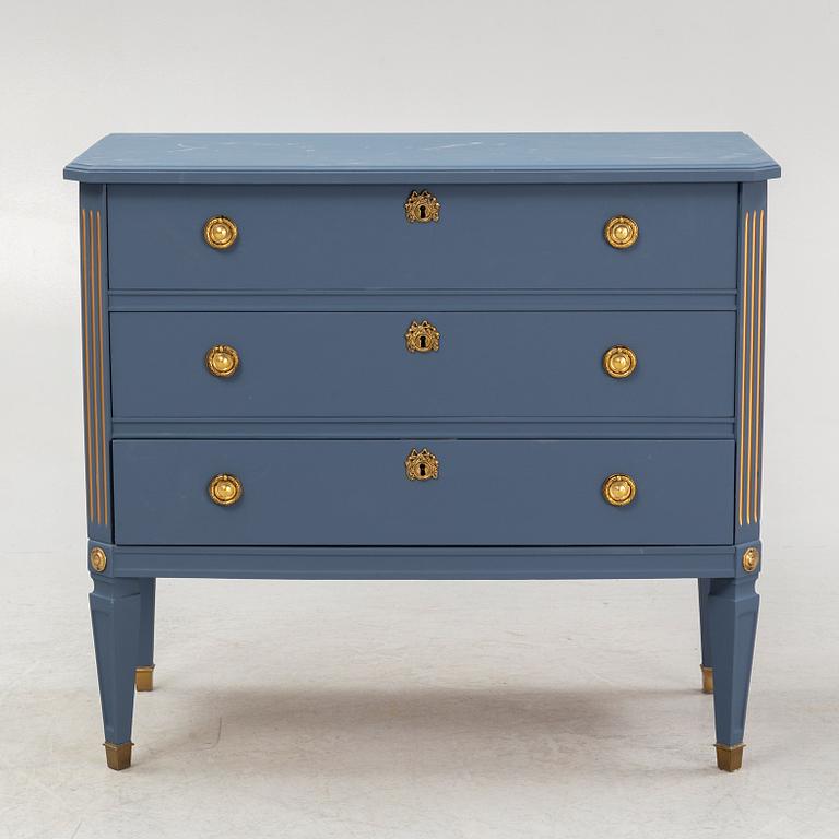 A Gustavian style chest of drawers, mid 20th Century.