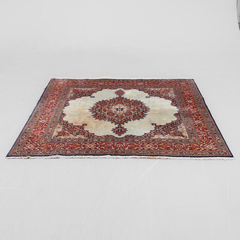 Oriental rug, Moud, 198x200 cm.