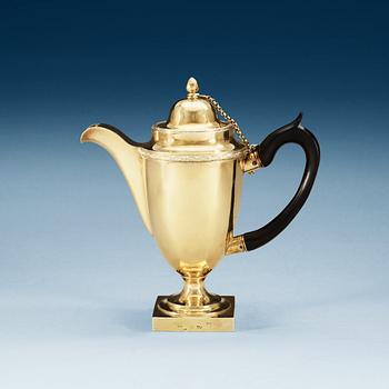 787. A Russian 18th century silver-gilt coffee-pot, un known makers mark, St. Petersburg 1798.