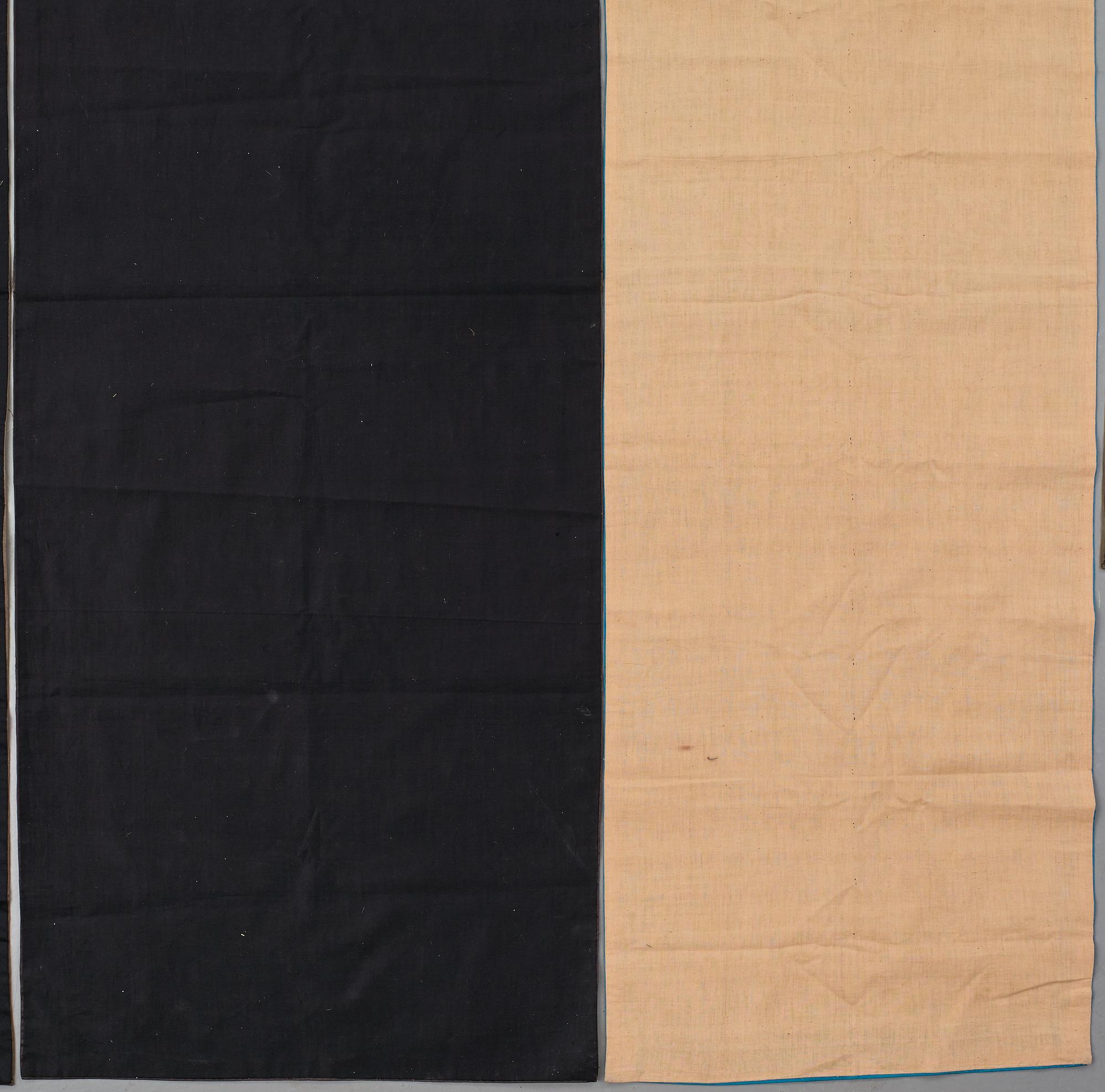 A set of five embroidered silk panels/chair covers, Qing dynasty (1644-1912).