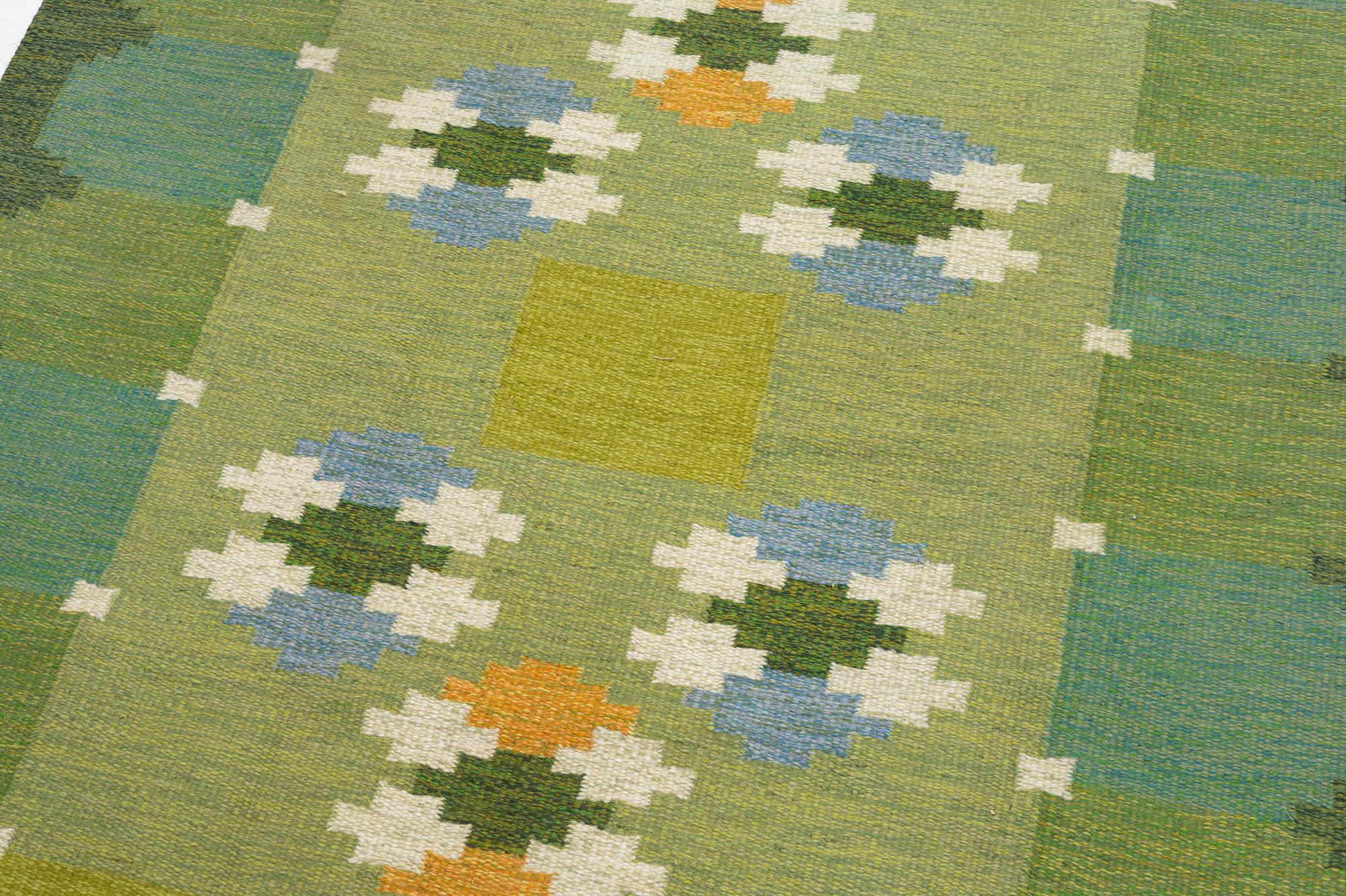 Ingegerd Silow, matta, "Siljan", rölakan, ca 230 x 170 cm, signerad IS.