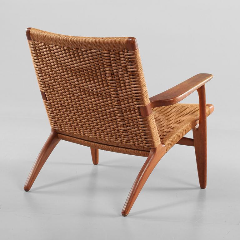 KARMSTOL, "CH-25", Hans J. Wegner, Carl Hansen, detta exemplar sannolikt tillverkat under 1950-talet.
