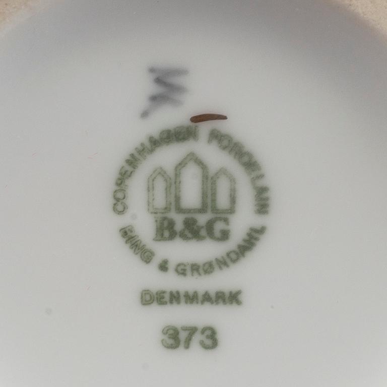 A Måsen coffee and tea service ca 145 pcs Bing & gröndahl Denmark 19th/20th century.