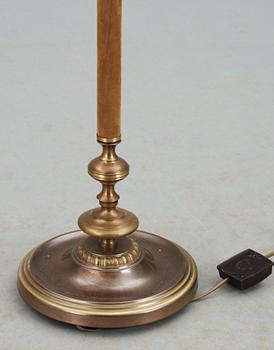 GOLVLAMPA, 1900-talets mitt.