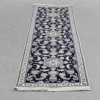 Gallery carpet, Nain, approx. 290 x 80 cm.