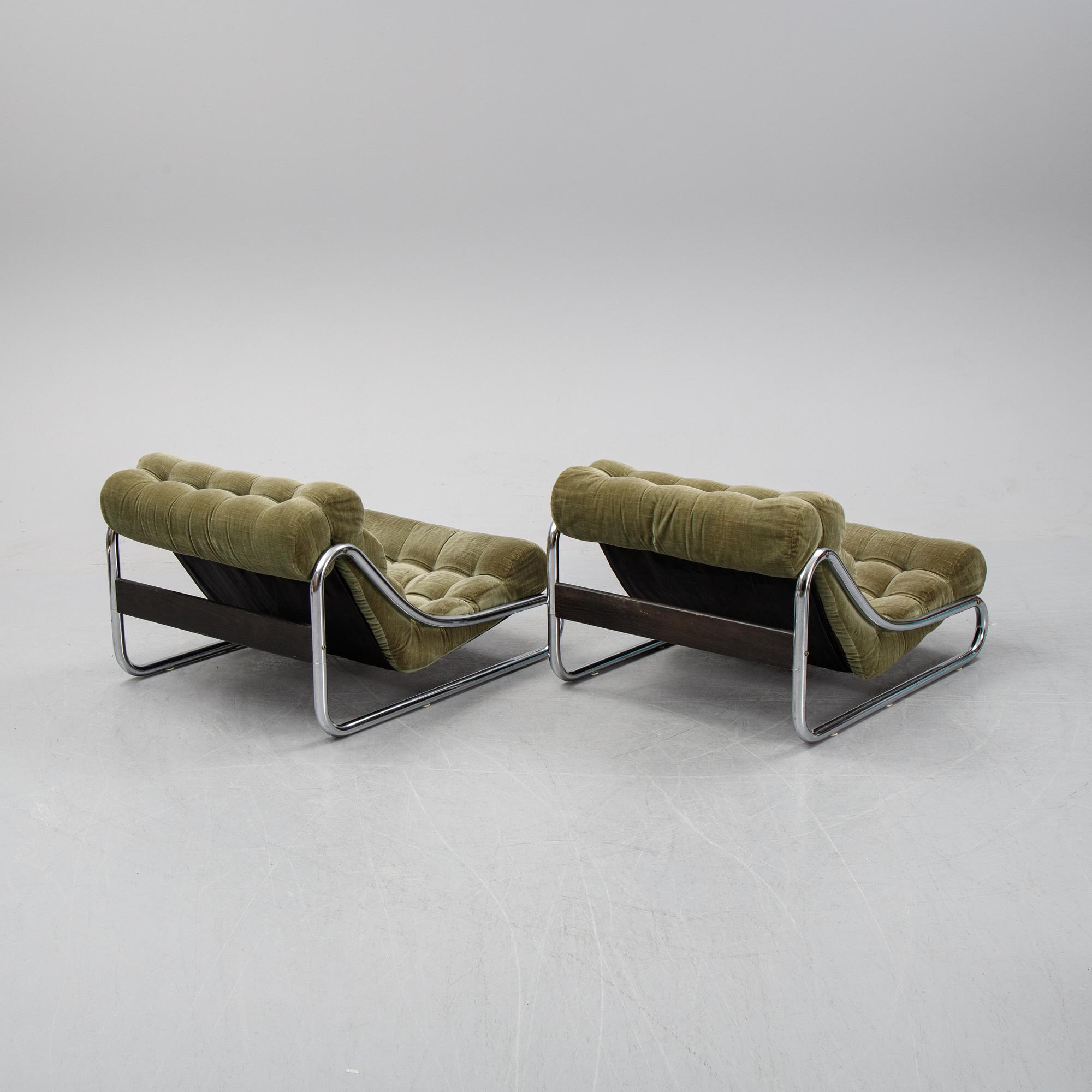 A pair of 'Impala' lounge chairs with table by Gillis Lundgren for IKEA, released 1972.