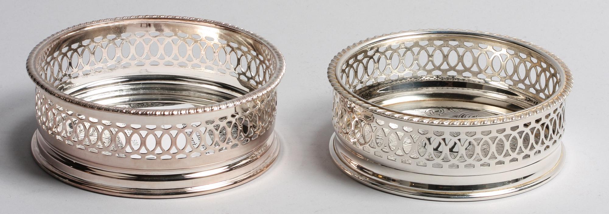 COASTERS, 2 st, nysilver.