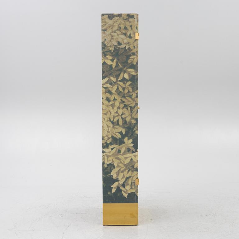 Mats Theselius, skåp, "National Geographic 25th Anniversary Edition", ed. 209/220, Källemo, Värnamo, efter 2016.