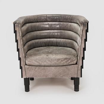 Antti Evävaara, Nojatuoli, "Nest", Studio Antti E, Martela 1980-luku.