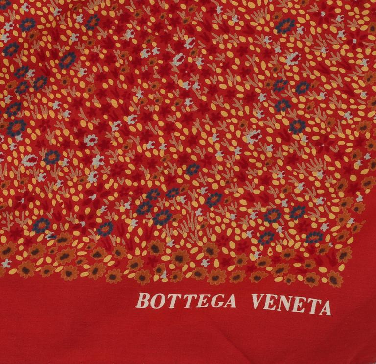 SCARF, Bottega Veneta.
