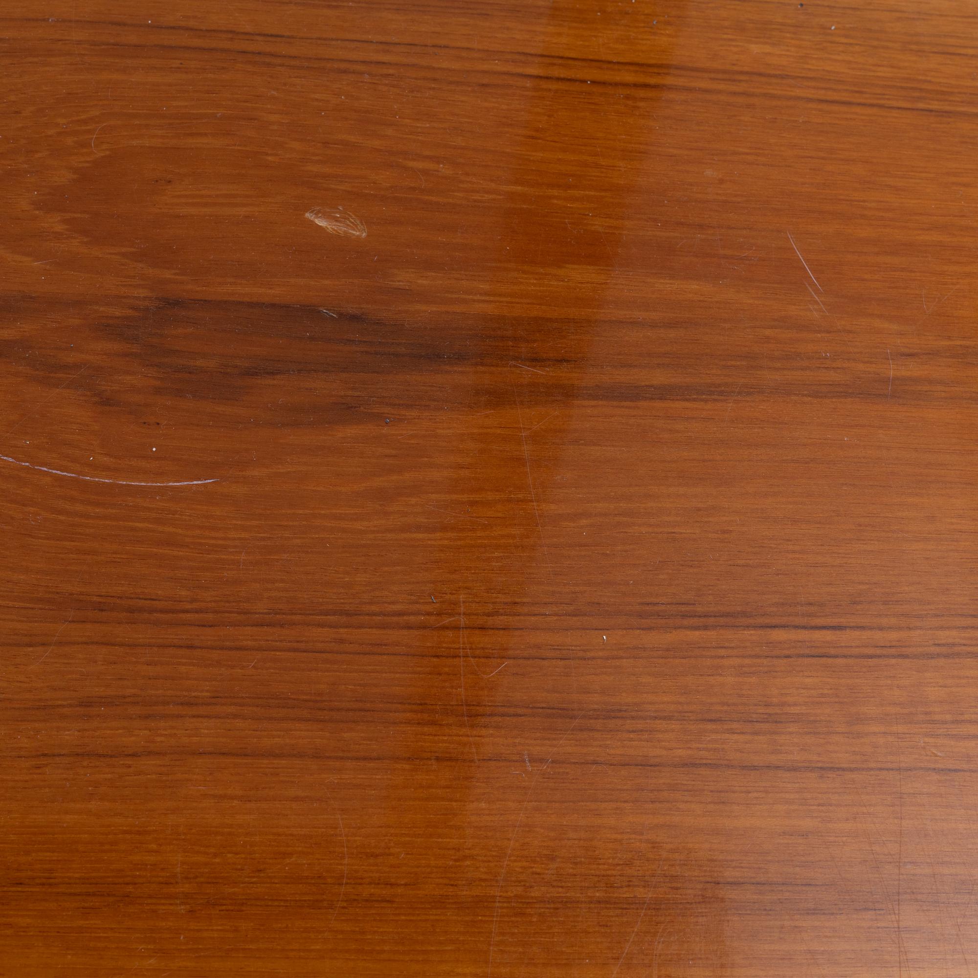 Bookshelves, a pair, Verkstads AB Lindqvist, Motala, second half of the 20th century.