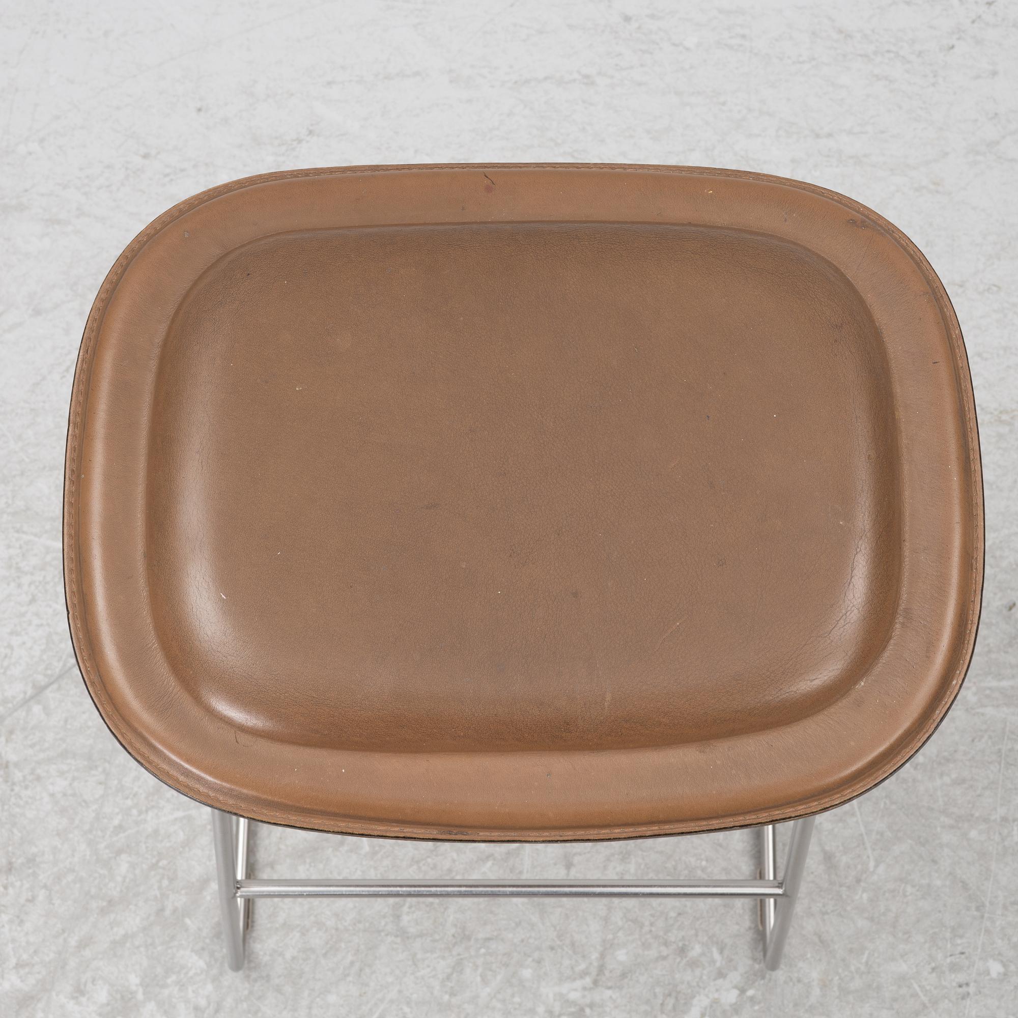 Jasper Morrison, bar stools, a pair of "Hi-Pad", Cappellini.