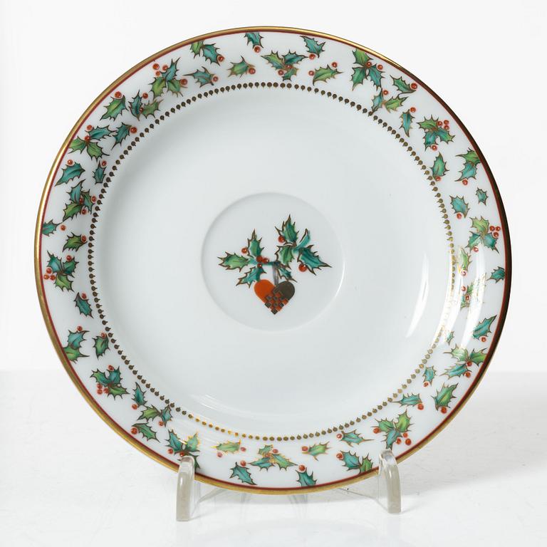 Royal Copenhagen, a porcelain dinner service, "Christmas Joy" (68 pieces).