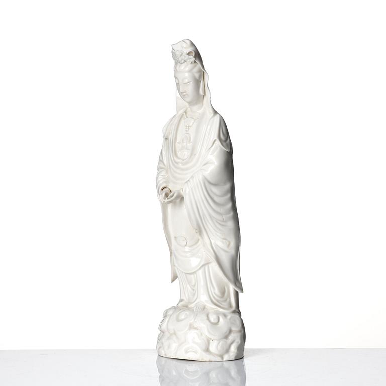 Guanyin, blanc de chine. Qingdynastin, 17/1800-tal.