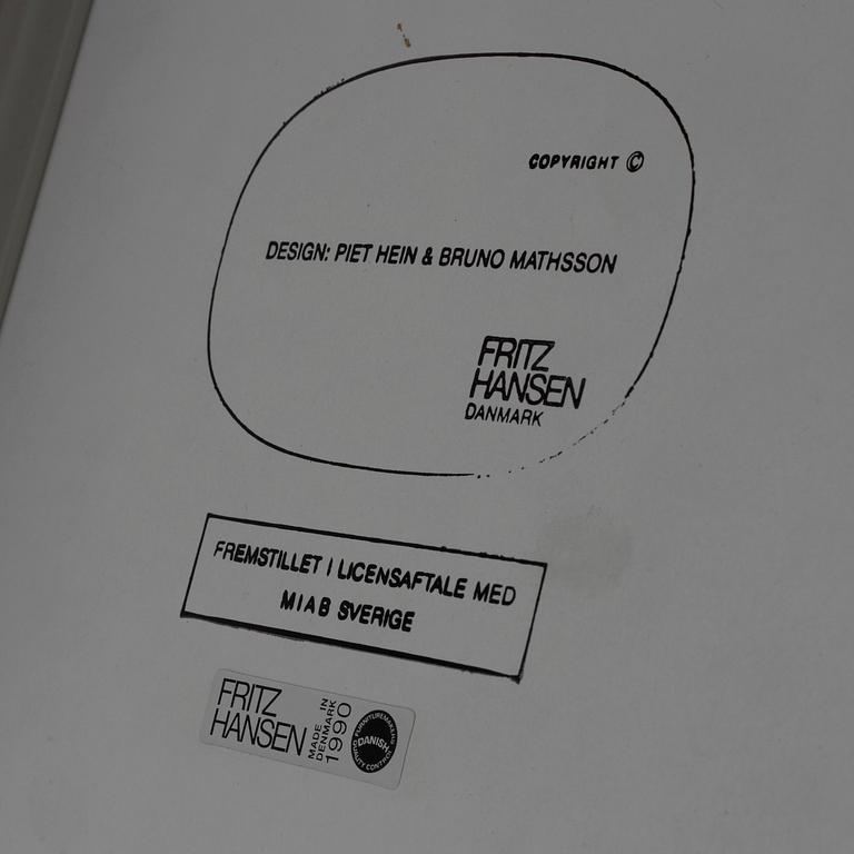 BRUNO MATHSSON & PIET HEIN, matbord, "Supercirkulär", Fritz Hansen, Danmark, 1990.