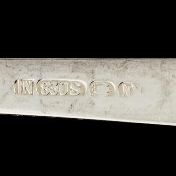 PARTI SILVER, 49 delar, delvis låghaltigt, 1900-tal. Vikt  910 g.